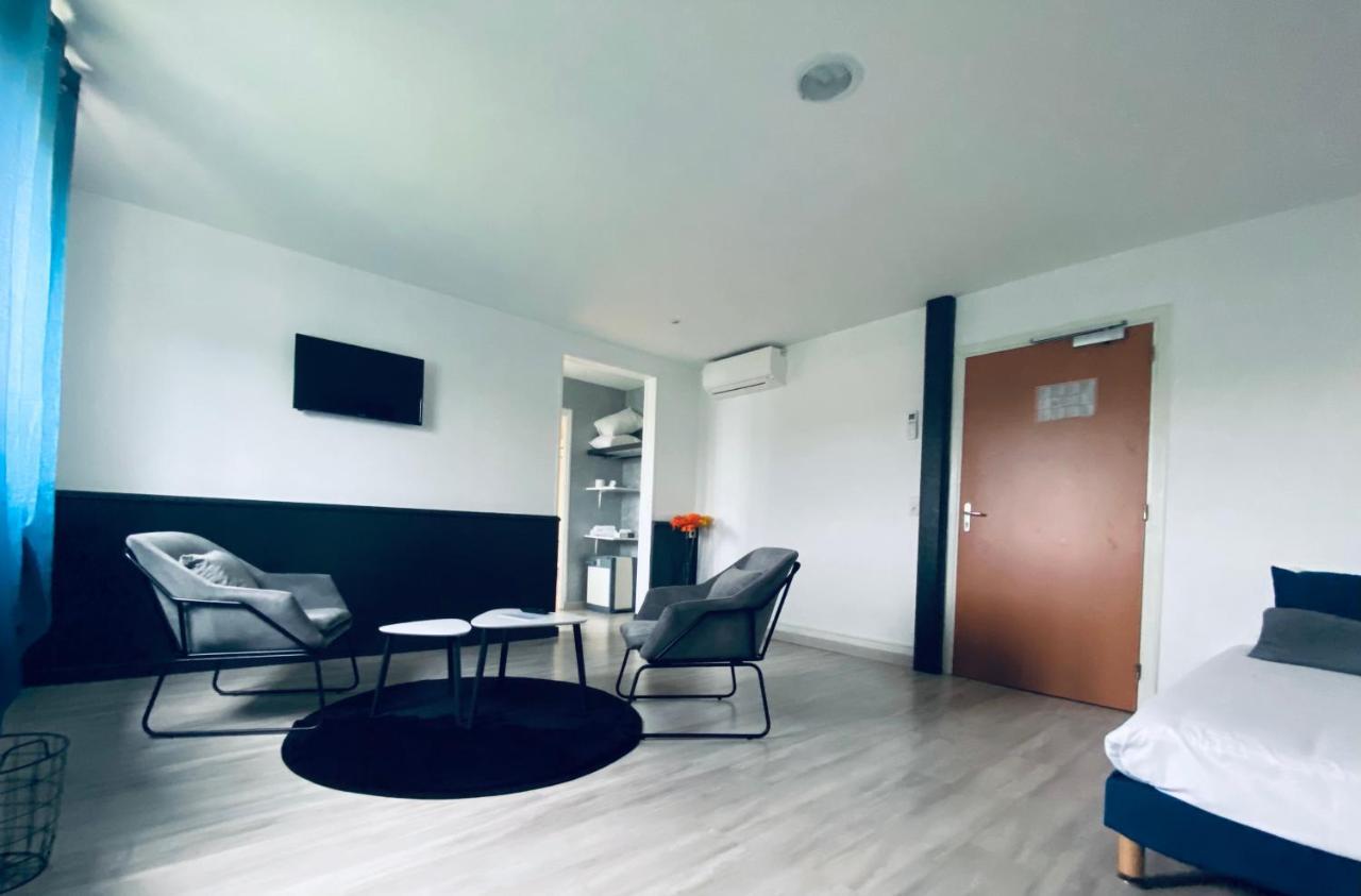 Hotel Air-Lane Saint-Léger-sous-Brienne Exteriör bild