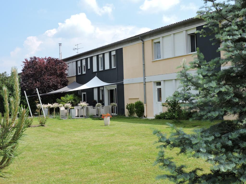 Hotel Air-Lane Saint-Léger-sous-Brienne Exteriör bild